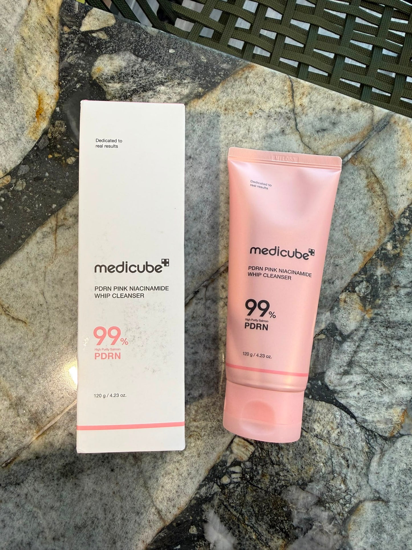 Medicube PDRN Pink Niacinamide Whip Cleanser 120 g