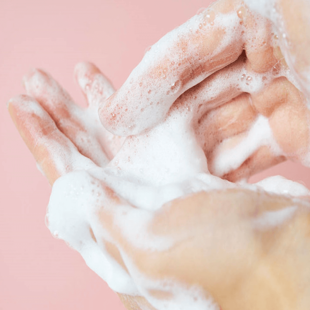 Espuma de limpieza profunda para cerrar los poros SKIN1004 Madagascar Centella Poremizing Deep Cleansing Foam - KBOX