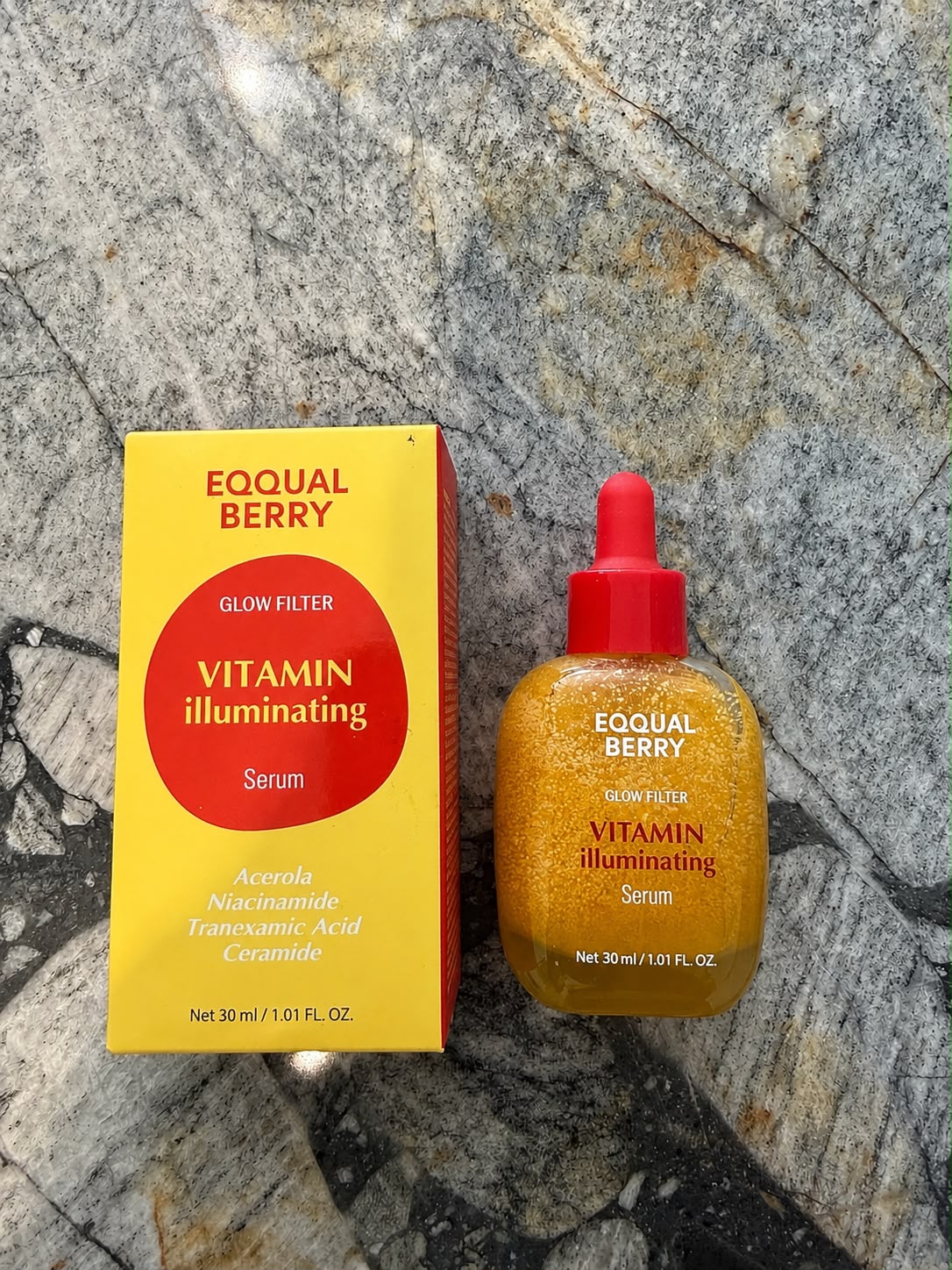 EQQUAL BERRY Glow Filter Vitamin Illuminating Serum (30 ml)