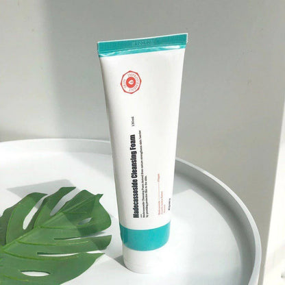 A'pieu madecassoside cleansing foam 130ml