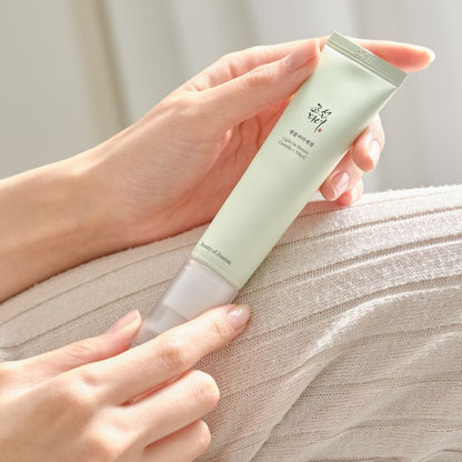 Beauty of Joseon Light On Serum Centella + Vita C 30ml - KBOX