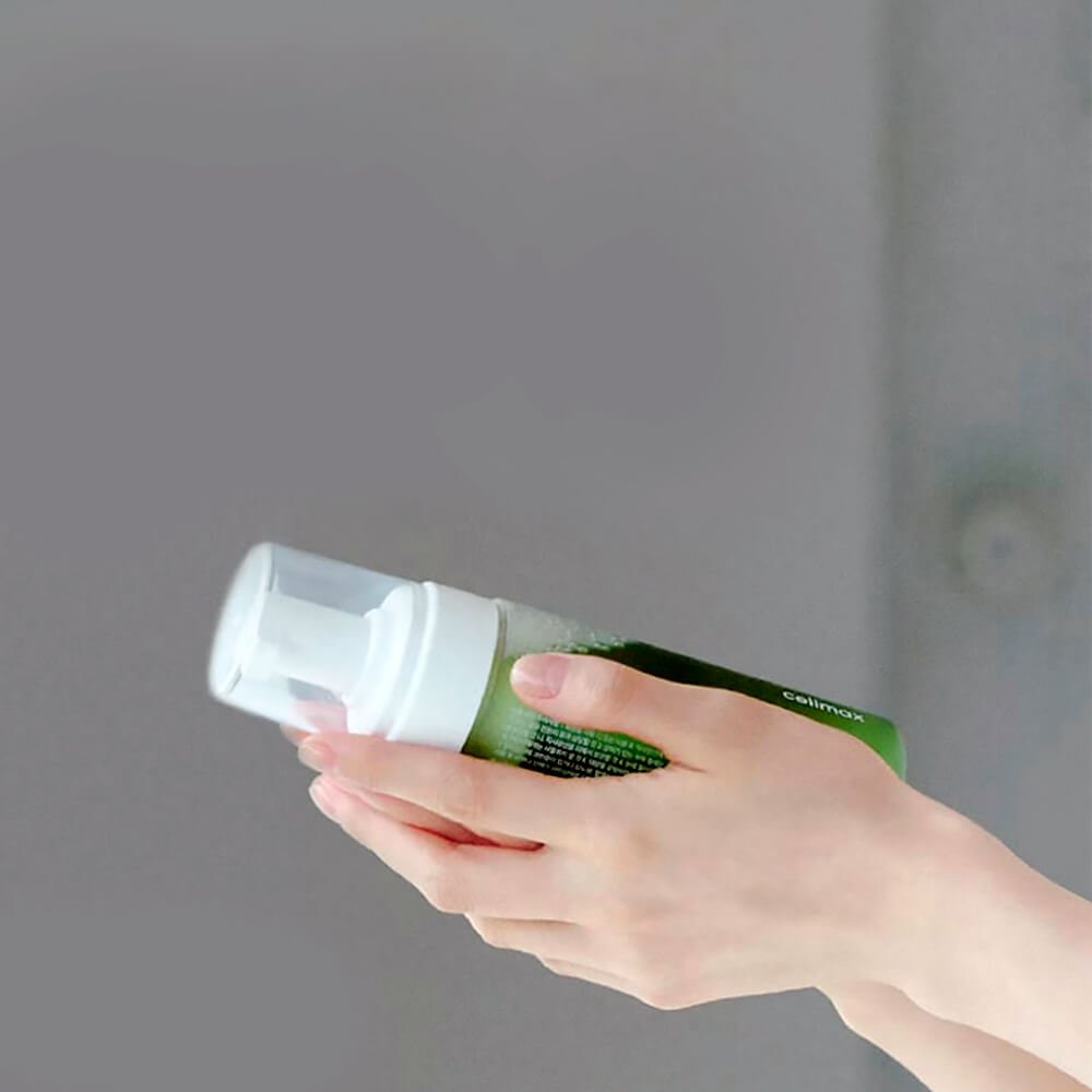 Celimax The Real Noni Acne Bubble Cleanser - KBOX