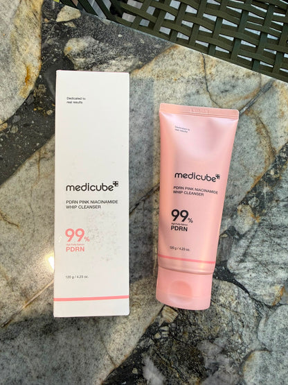 Medicube PDRN Pink Niacinamide Whip Cleanser 120 g
