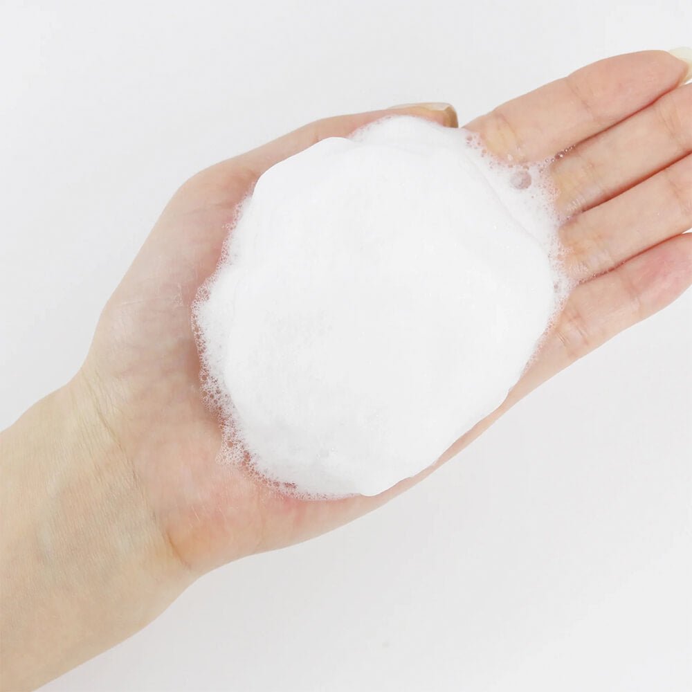Espuma Limpiadora Suave con Agua de Mar Round Lab 1025 Dokdo Cleanser - KBOX