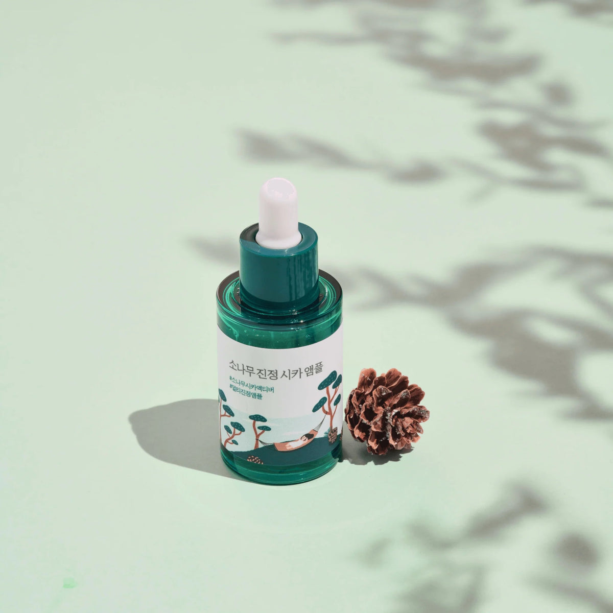 Round lab pine calming cica ampoule 30 ml - KBOX