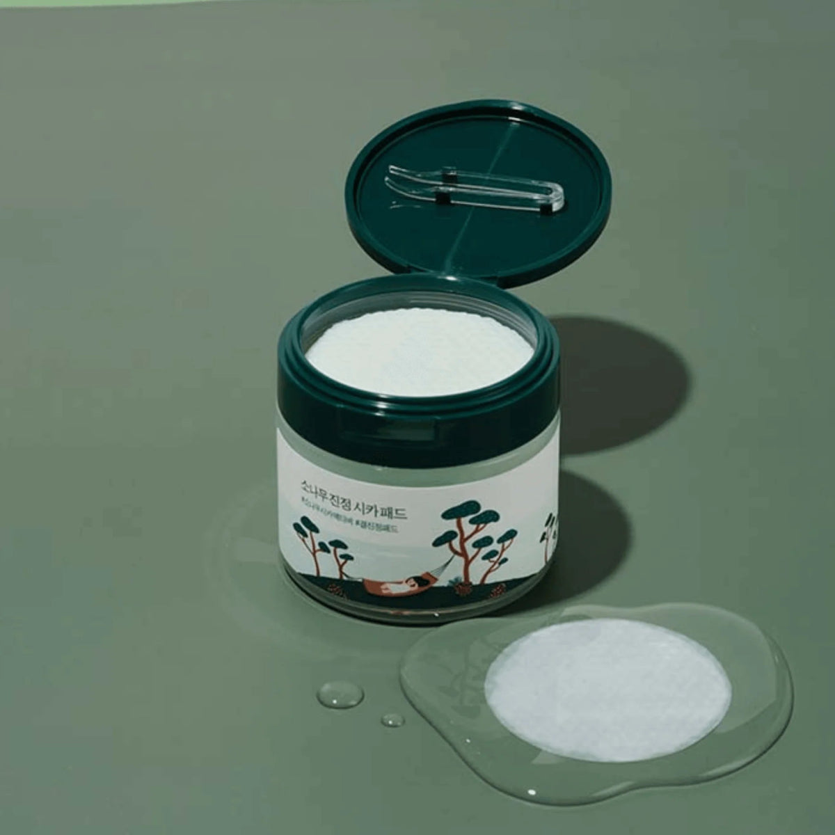 Round lab pine calming cica pad 50 pcs - KBOX