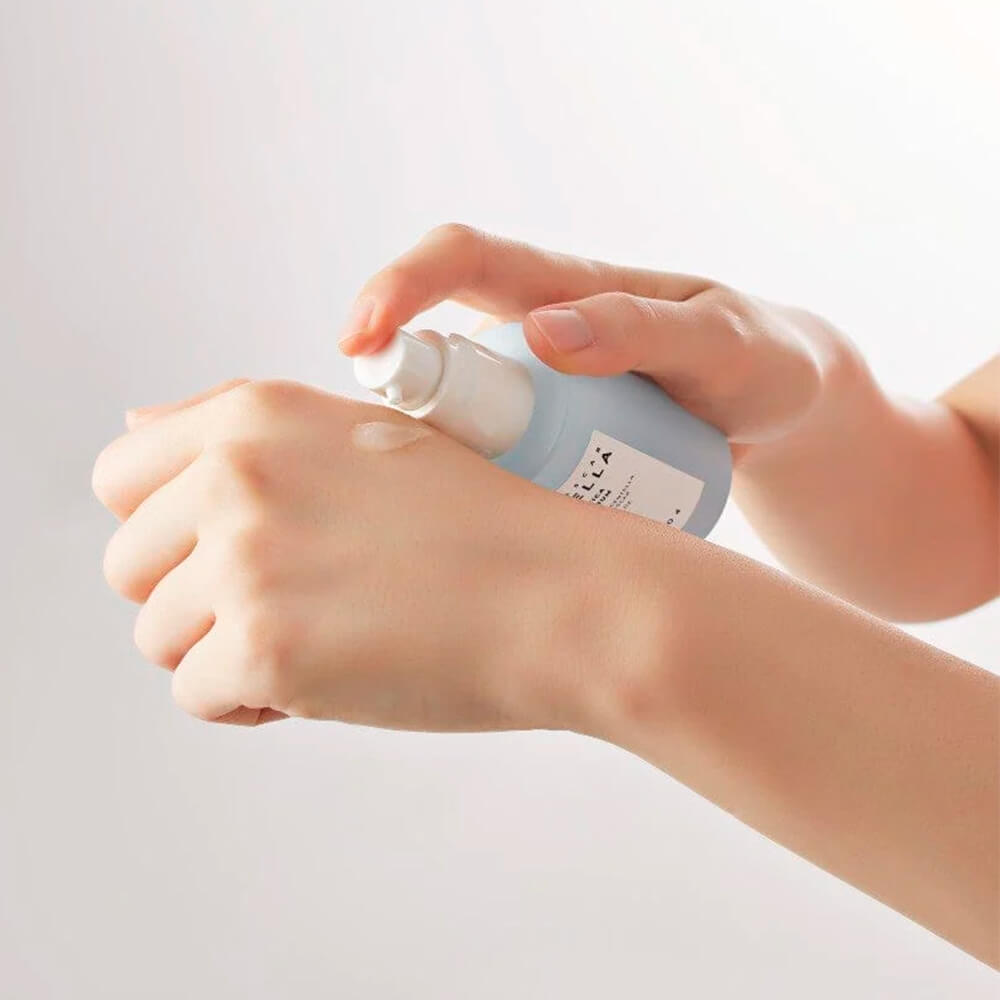 Suero hidratante con centella asiática SKIN1004 Madagascar Centella Hyalu - Cica Blue Serum - KBOX